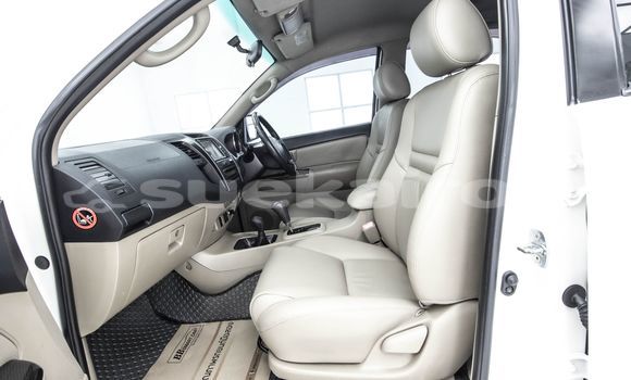 ซื้อ รถมือสอง Toyota Fortuner ขาว รถยนต์ ใน %{เมือง} ใน กรุงเทพมหานคร ซื้อ รถมือสอง Toyota Fortuner ขาว รถยนต์ ใน %{เมือง} ใน กรุงเทพมหานคร