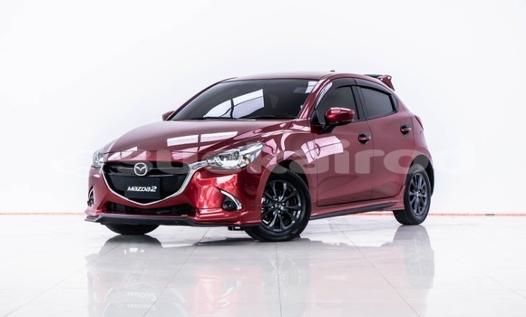 ซื้อ รถมือสอง Mazda 2 สีแดง รถยนต์ ใน %{เมือง} ใน กรุงเทพมหานคร