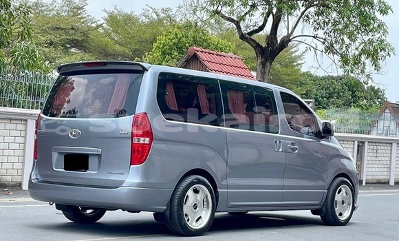 Buy Used Hyundai H1 Other Car in Bangkok in Bangkok Buy Used Hyundai H1 Other Car in Bangkok in Bangkok