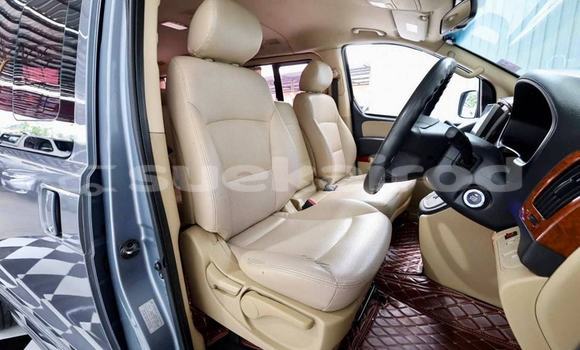 Buy Used Hyundai H1 Other Car in Bangkok in Bangkok Buy Used Hyundai H1 Other Car in Bangkok in Bangkok