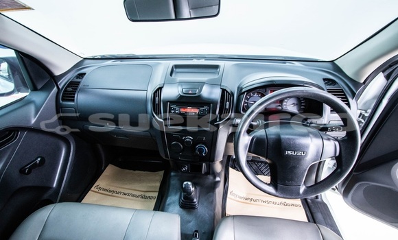 ซื้อ รถมือสอง Isuzu D-Max ขาว รถยนต์ ใน %{เมือง} ใน กรุงเทพมหานคร ซื้อ รถมือสอง Isuzu D-Max ขาว รถยนต์ ใน %{เมือง} ใน กรุงเทพมหานคร