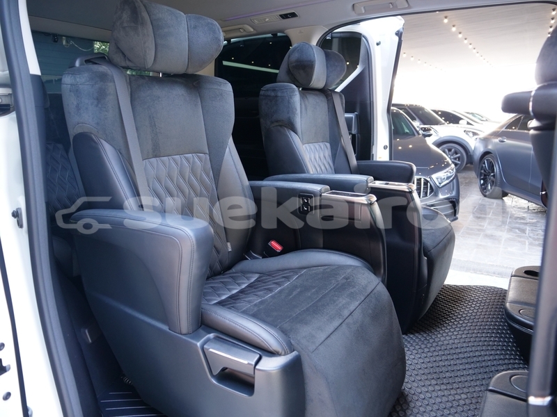 vellfire isofix