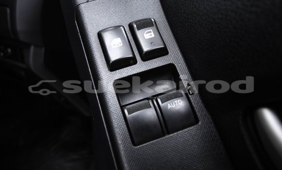 Buy Used Isuzu D-Max Brown Car in Bangkok in Bangkok Buy Used Isuzu D-Max Brown Car in Bangkok in Bangkok