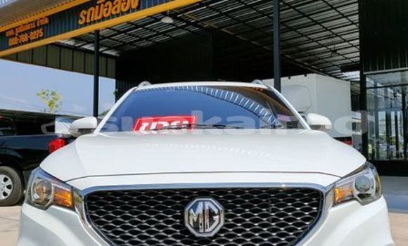 ซื้อ รถมือสอง MG ZS ขาว รถยนต์ ใน %{เมือง} ใน สุราษฎร์ธานี ซื้อ รถมือสอง MG ZS ขาว รถยนต์ ใน %{เมือง} ใน สุราษฎร์ธานี
