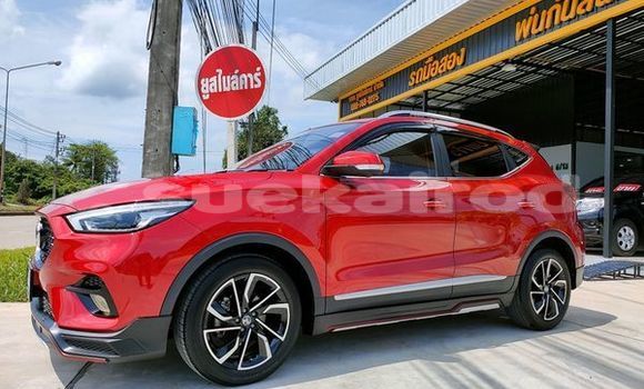 ซื้อ รถมือสอง MG ZS สีแดง รถยนต์ ใน %{เมือง} ใน สุราษฎร์ธานี ซื้อ รถมือสอง MG ZS สีแดง รถยนต์ ใน %{เมือง} ใน สุราษฎร์ธานี