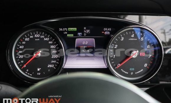 Buy Used Mercedes-Benz E-Classe Black Car in Bangkok in Bangkok Buy Used Mercedes-Benz E-Classe Black Car in Bangkok in Bangkok