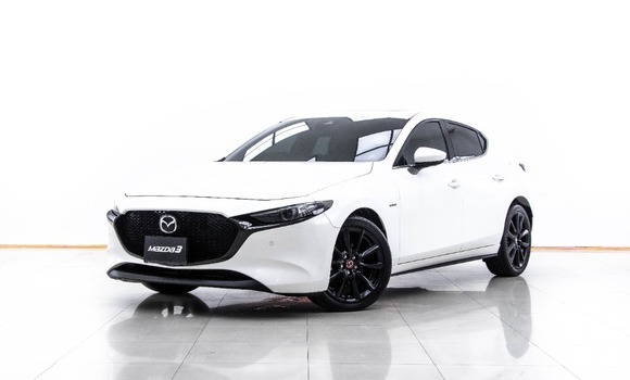 Buy Used Mazda 3 White Car in Bangkok in Bangkok