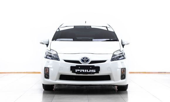 Buy Used Toyota Prius White Car in Bangkok in Bangkok Buy Used Toyota Prius White Car in Bangkok in Bangkok