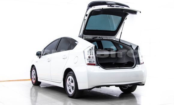 Buy Used Toyota Prius White Car in Bangkok in Bangkok Buy Used Toyota Prius White Car in Bangkok in Bangkok