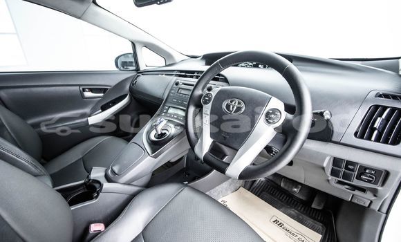 Buy Used Toyota Prius White Car in Bangkok in Bangkok Buy Used Toyota Prius White Car in Bangkok in Bangkok