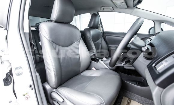 Buy Used Toyota Prius White Car in Bangkok in Bangkok Buy Used Toyota Prius White Car in Bangkok in Bangkok