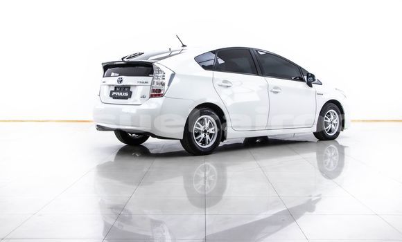 Buy Used Toyota Prius White Car in Bangkok in Bangkok Buy Used Toyota Prius White Car in Bangkok in Bangkok
