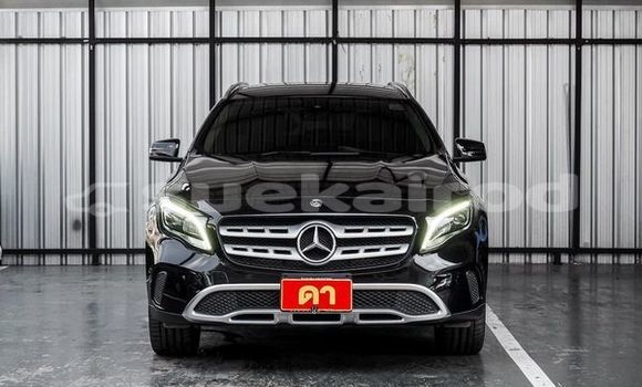 Buy Used Mercedes-Benz GLA-klasse Black Car in Bangkok in Bangkok Buy Used Mercedes-Benz GLA-klasse Black Car in Bangkok in Bangkok