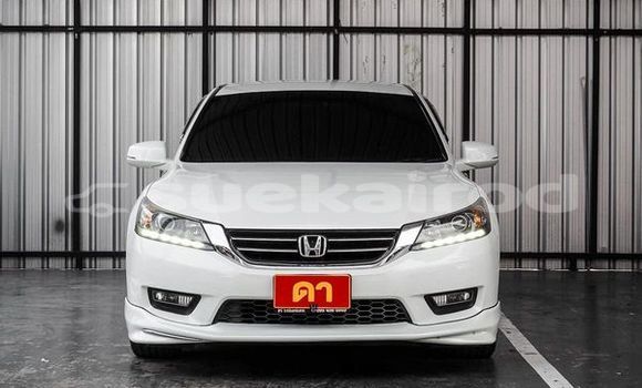 Buy Used Honda Accord White Car in Bangkok in Bangkok Buy Used Honda Accord White Car in Bangkok in Bangkok
