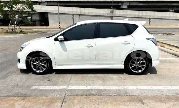 Buy Used Nissan Tiida White Car in Bangkok in Bangkok Buy Used Nissan Tiida White Car in Bangkok in Bangkok