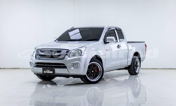 ซื้อ รถมือสอง Isuzu D-Max อื่น ๆ รถยนต์ ใน %{เมือง} ใน กรุงเทพมหานคร