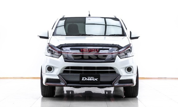 Buy Used Isuzu D-Max White Car in Bangkok in Bangkok Buy Used Isuzu D-Max White Car in Bangkok in Bangkok