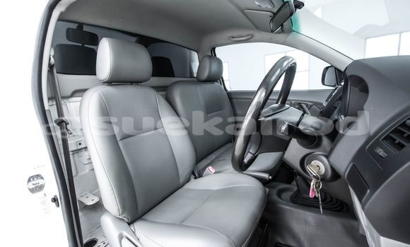 Buy Used Toyota Hiluxe VIGO White Car in Bangkok in Bangkok Buy Used Toyota Hiluxe VIGO White Car in Bangkok in Bangkok