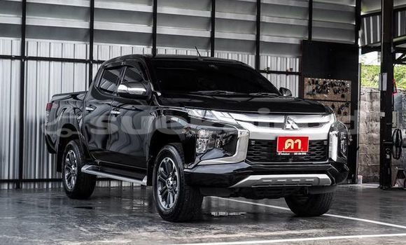 ซื้อ รถมือสอง Mitsubishi Triton สีดำ รถยนต์ ใน %{เมือง} ใน กรุงเทพมหานคร ซื้อ รถมือสอง Mitsubishi Triton สีดำ รถยนต์ ใน %{เมือง} ใน กรุงเทพมหานคร