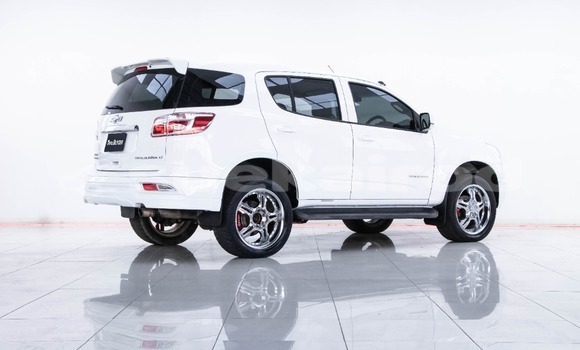 ซื้อ รถมือสอง Chevrolet TrailBlazer ขาว รถยนต์ ใน %{เมือง} ใน กรุงเทพมหานคร ซื้อ รถมือสอง Chevrolet TrailBlazer ขาว รถยนต์ ใน %{เมือง} ใน กรุงเทพมหานคร