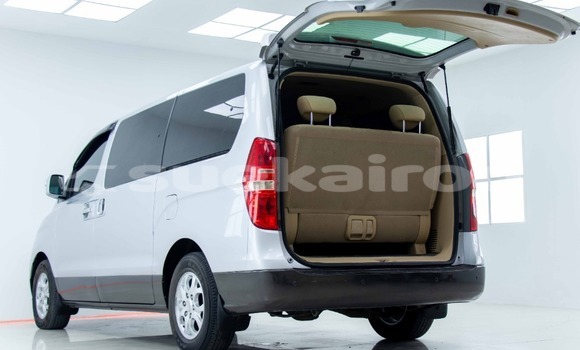 Buy Used Hyundai H1 Other Car in Bangkok in Bangkok Buy Used Hyundai H1 Other Car in Bangkok in Bangkok
