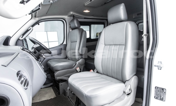 ซื้อ รถมือสอง MG RV8 ขาว รถยนต์ ใน %{เมือง} ใน กรุงเทพมหานคร ซื้อ รถมือสอง MG RV8 ขาว รถยนต์ ใน %{เมือง} ใน กรุงเทพมหานคร