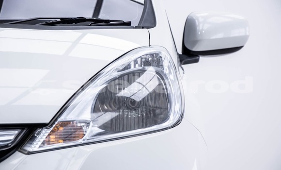 Buy Used Honda Jazz White Car in Bangkok in Bangkok Buy Used Honda Jazz White Car in Bangkok in Bangkok