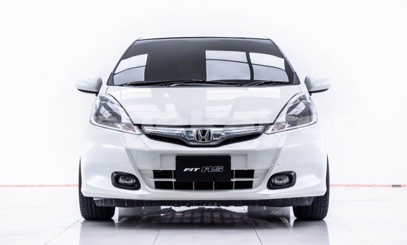 Buy Used Honda Jazz White Car in Bangkok in Bangkok Buy Used Honda Jazz White Car in Bangkok in Bangkok