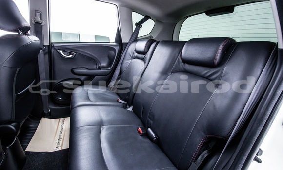 Buy Used Honda Jazz White Car in Bangkok in Bangkok Buy Used Honda Jazz White Car in Bangkok in Bangkok