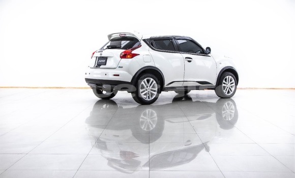 Buy Used Nissan Juke White Car in Bangkok in Bangkok Buy Used Nissan Juke White Car in Bangkok in Bangkok