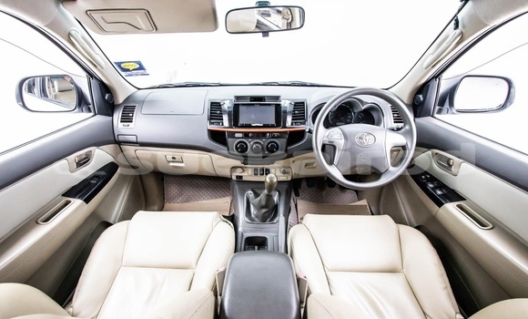 ซื้อ รถมือสอง Toyota Fortuner ขาว รถยนต์ ใน %{เมือง} ใน กรุงเทพมหานคร ซื้อ รถมือสอง Toyota Fortuner ขาว รถยนต์ ใน %{เมือง} ใน กรุงเทพมหานคร