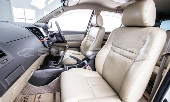 ซื้อ รถมือสอง Toyota Fortuner ขาว รถยนต์ ใน %{เมือง} ใน กรุงเทพมหานคร ซื้อ รถมือสอง Toyota Fortuner ขาว รถยนต์ ใน %{เมือง} ใน กรุงเทพมหานคร