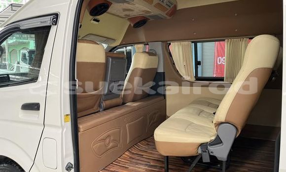 ซื้อ รถมือสอง Toyota Commuter ขาว รถยนต์ ใน %{เมือง} ใน พระนครศรีอยุธยา ซื้อ รถมือสอง Toyota Commuter ขาว รถยนต์ ใน %{เมือง} ใน พระนครศรีอยุธยา