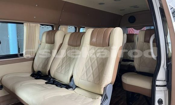 ซื้อ รถมือสอง Toyota Commuter ขาว รถยนต์ ใน %{เมือง} ใน พระนครศรีอยุธยา ซื้อ รถมือสอง Toyota Commuter ขาว รถยนต์ ใน %{เมือง} ใน พระนครศรีอยุธยา