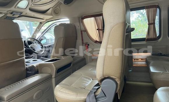 ซื้อ รถมือสอง Toyota Commuter เงิน รถยนต์ ใน %{เมือง} ใน พระนครศรีอยุธยา ซื้อ รถมือสอง Toyota Commuter เงิน รถยนต์ ใน %{เมือง} ใน พระนครศรีอยุธยา