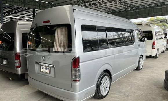 ซื้อ รถมือสอง Toyota Commuter เงิน รถยนต์ ใน %{เมือง} ใน พระนครศรีอยุธยา ซื้อ รถมือสอง Toyota Commuter เงิน รถยนต์ ใน %{เมือง} ใน พระนครศรีอยุธยา