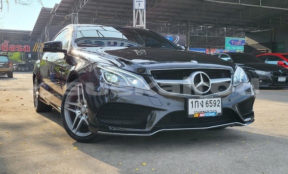 Buy Used Mercedes-Benz E-Classe Black Car in Bangkok in Bangkok Buy Used Mercedes-Benz E-Classe Black Car in Bangkok in Bangkok