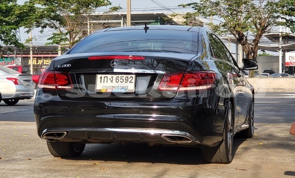 Buy Used Mercedes-Benz E-Classe Black Car in Bangkok in Bangkok Buy Used Mercedes-Benz E-Classe Black Car in Bangkok in Bangkok