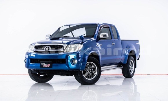 Buy Used Toyota Hilux Blue Car in Bangkok in Bangkok Buy Used Toyota Hilux Blue Car in Bangkok in Bangkok