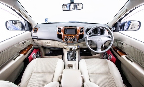 ซื้อ รถมือสอง Toyota Hilux สีน้ำเงิน รถยนต์ ใน %{เมือง} ใน กรุงเทพมหานคร ซื้อ รถมือสอง Toyota Hilux สีน้ำเงิน รถยนต์ ใน %{เมือง} ใน กรุงเทพมหานคร