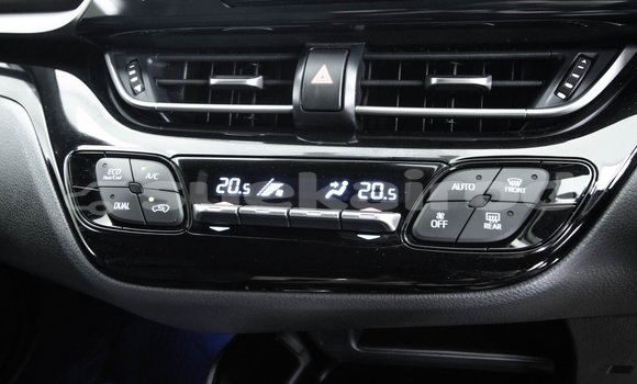 Buy Used Toyota C-HR White Car in Bangkok in Bangkok Buy Used Toyota C-HR White Car in Bangkok in Bangkok