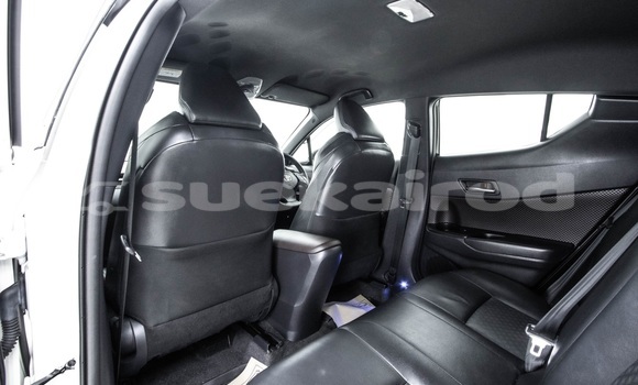 Buy Used Toyota C-HR White Car in Bangkok in Bangkok Buy Used Toyota C-HR White Car in Bangkok in Bangkok