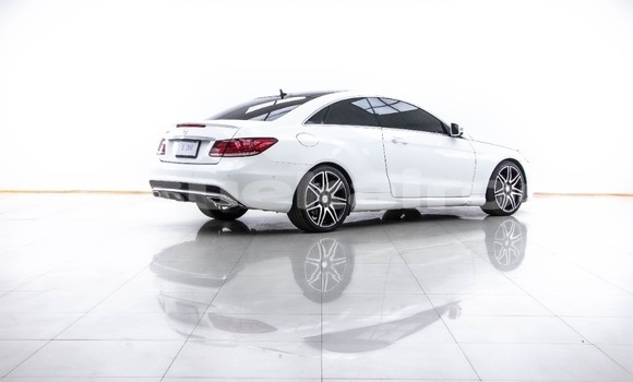 Buy Used Mercedes-Benz E200 White Car in Bangkok in Bangkok Buy Used Mercedes-Benz E200 White Car in Bangkok in Bangkok