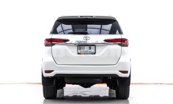 ซื้อ รถมือสอง Toyota Fortuner ขาว รถยนต์ ใน %{เมือง} ใน กรุงเทพมหานคร ซื้อ รถมือสอง Toyota Fortuner ขาว รถยนต์ ใน %{เมือง} ใน กรุงเทพมหานคร