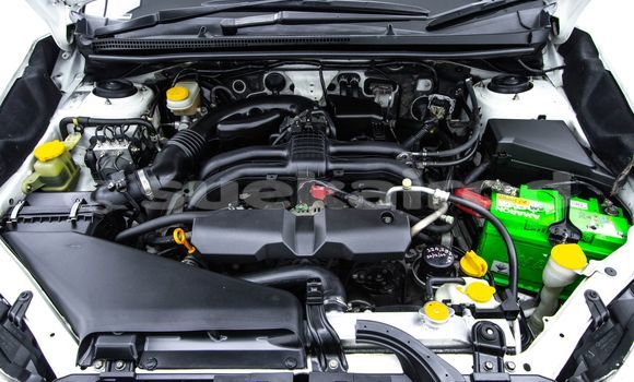 Buy Used Subaru XV White Car in Bangkok in Bangkok Buy Used Subaru XV White Car in Bangkok in Bangkok