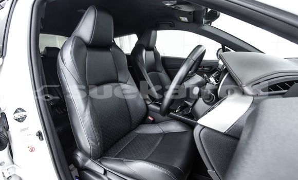 ซื้อ รถมือสอง Toyota C-HR ขาว รถยนต์ ใน %{เมือง} ใน กรุงเทพมหานคร ซื้อ รถมือสอง Toyota C-HR ขาว รถยนต์ ใน %{เมือง} ใน กรุงเทพมหานคร