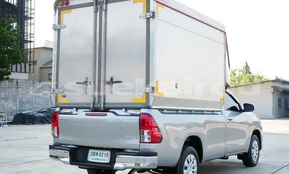 ซื้อ รถมือสอง Toyota Hiluxe Revo เงิน รถยนต์ ใน %{เมือง} ใน กรุงเทพมหานคร ซื้อ รถมือสอง Toyota Hiluxe Revo เงิน รถยนต์ ใน %{เมือง} ใน กรุงเทพมหานคร