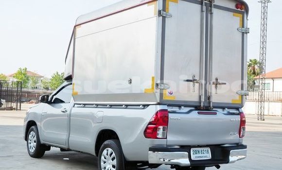 ซื้อ รถมือสอง Toyota Hiluxe Revo เงิน รถยนต์ ใน %{เมือง} ใน กรุงเทพมหานคร ซื้อ รถมือสอง Toyota Hiluxe Revo เงิน รถยนต์ ใน %{เมือง} ใน กรุงเทพมหานคร