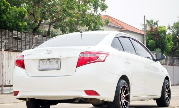ซื้อ รถมือสอง Toyota Vios ขาว รถยนต์ ใน %{เมือง} ใน กรุงเทพมหานคร ซื้อ รถมือสอง Toyota Vios ขาว รถยนต์ ใน %{เมือง} ใน กรุงเทพมหานคร