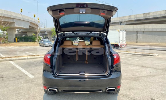 Buy Used Porsche Cayenne Black Car in Bangkok in Bangkok Buy Used Porsche Cayenne Black Car in Bangkok in Bangkok